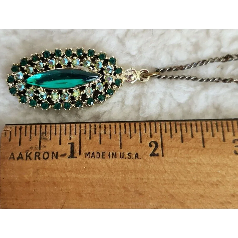 Unbranded vintage unsigned